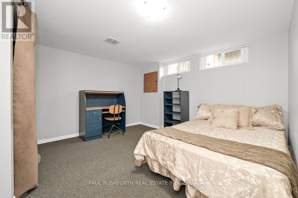 62 ASHBURN DRIVE - 21
