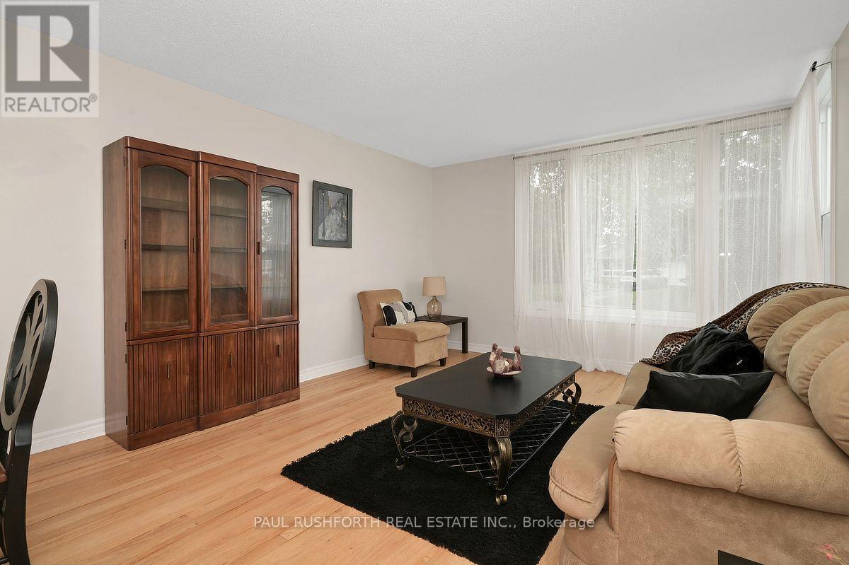 62 ASHBURN DRIVE - 9