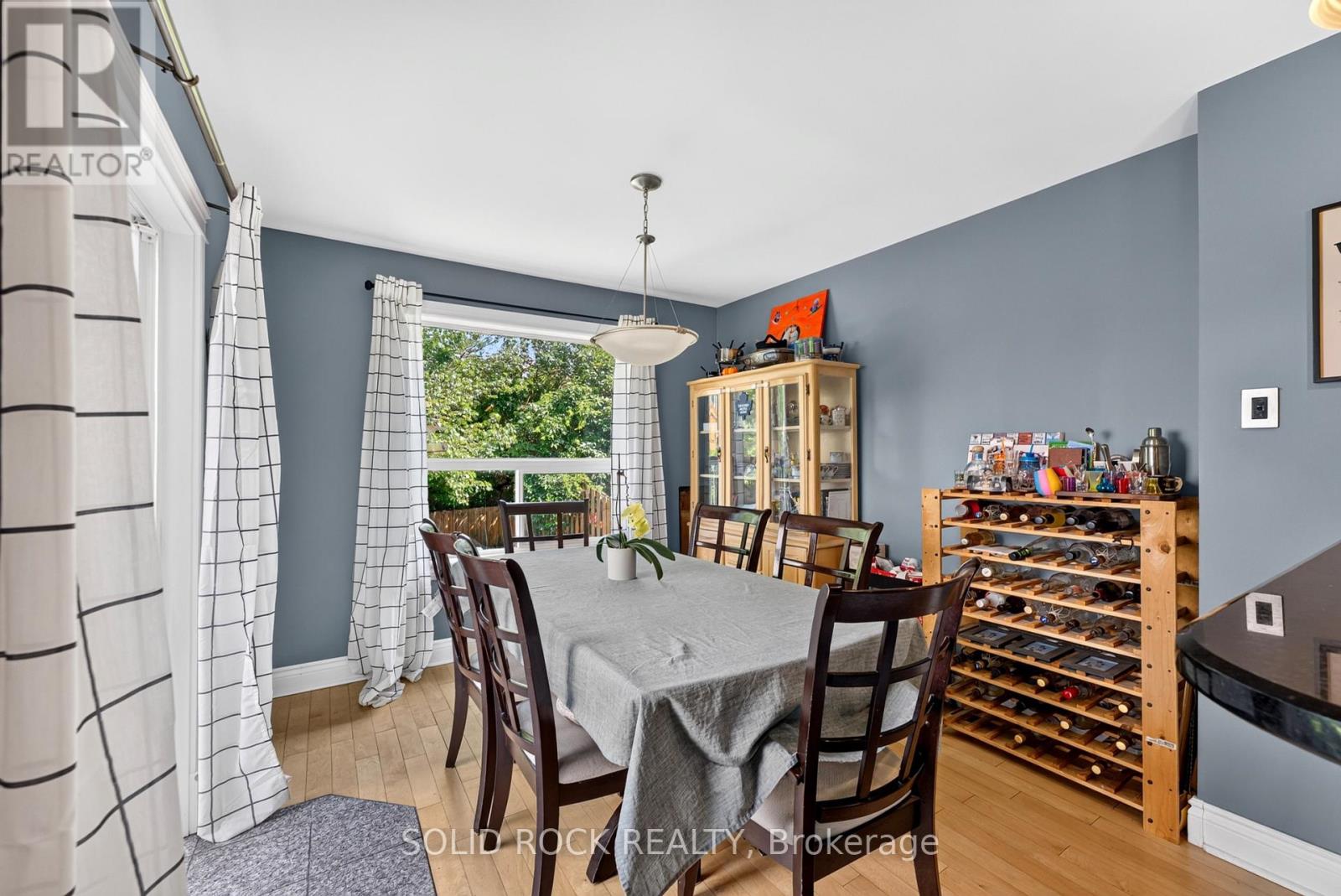 191 YOHO DRIVE - 18