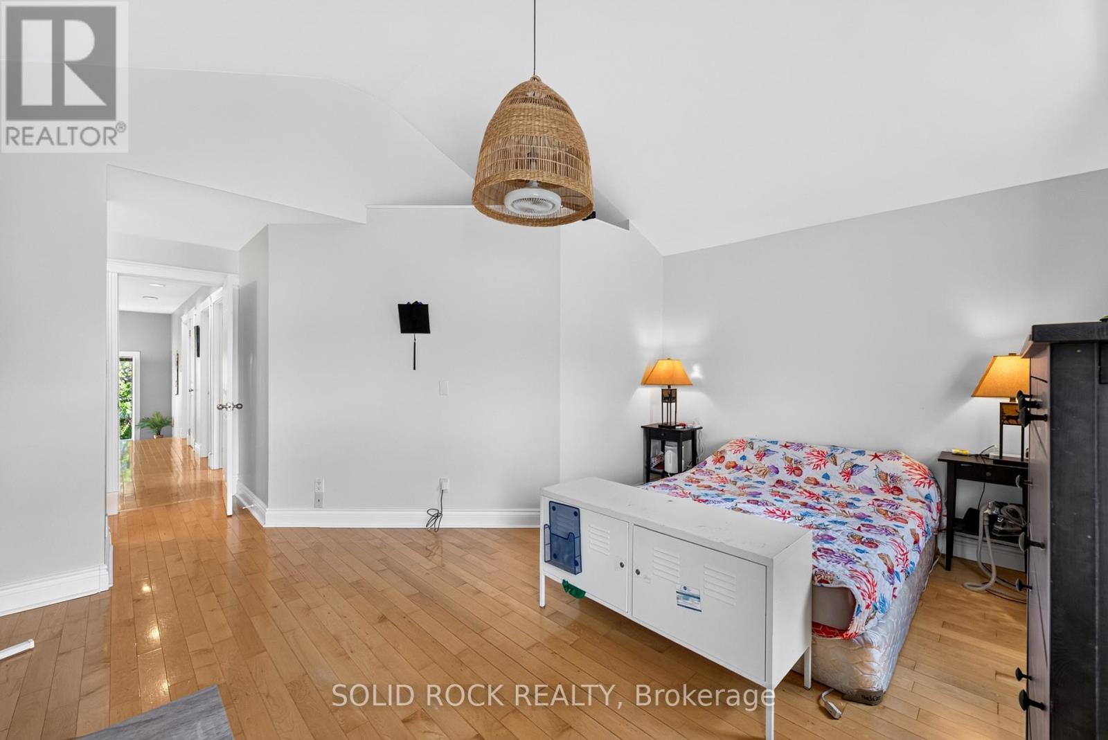 191 YOHO DRIVE - 25
