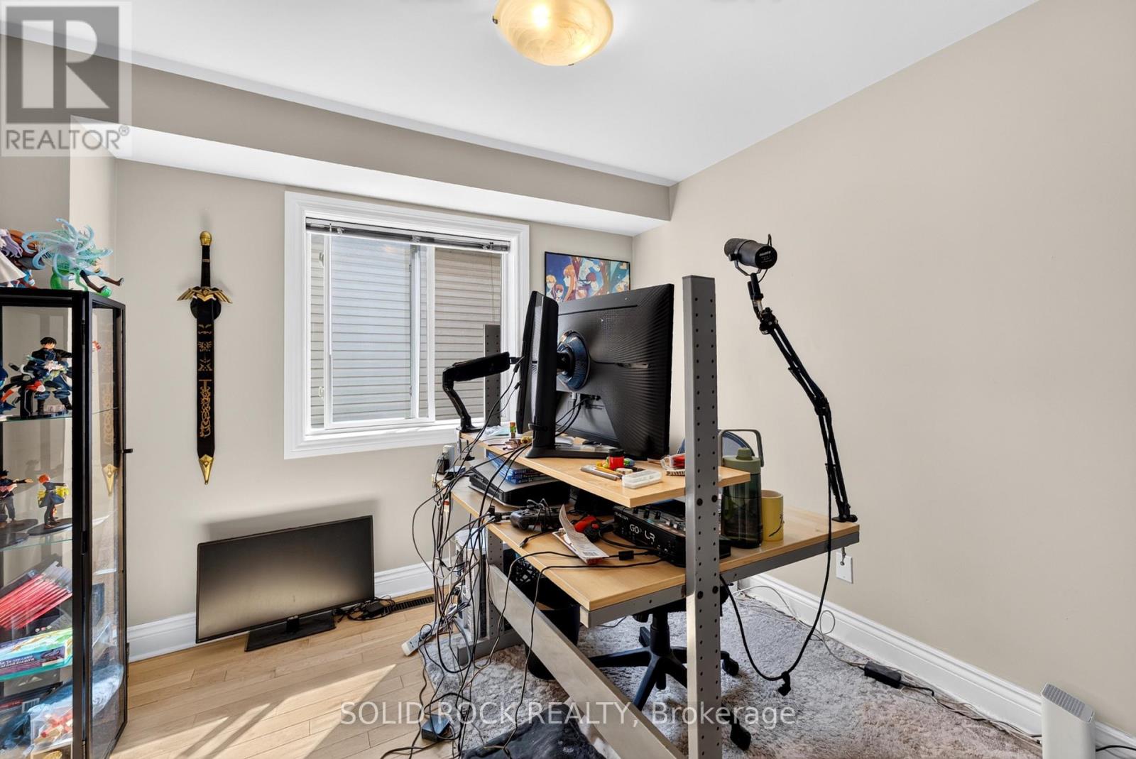191 YOHO DRIVE - 8