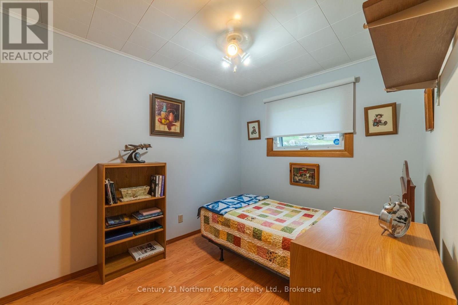 811 FOURTH STREET N - Image 19