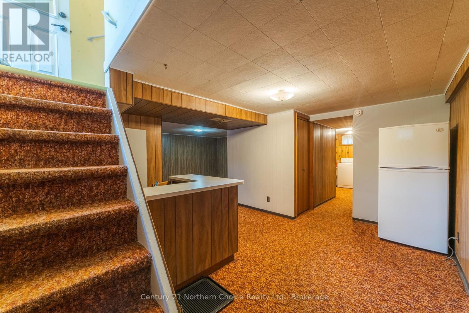 811 FOURTH STREET N - 21