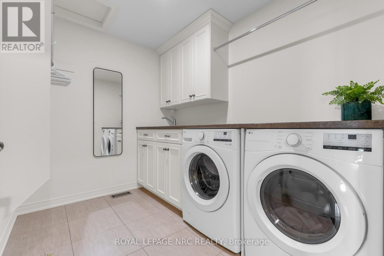 34 MARLENE STEWART DRIVE - Image 37