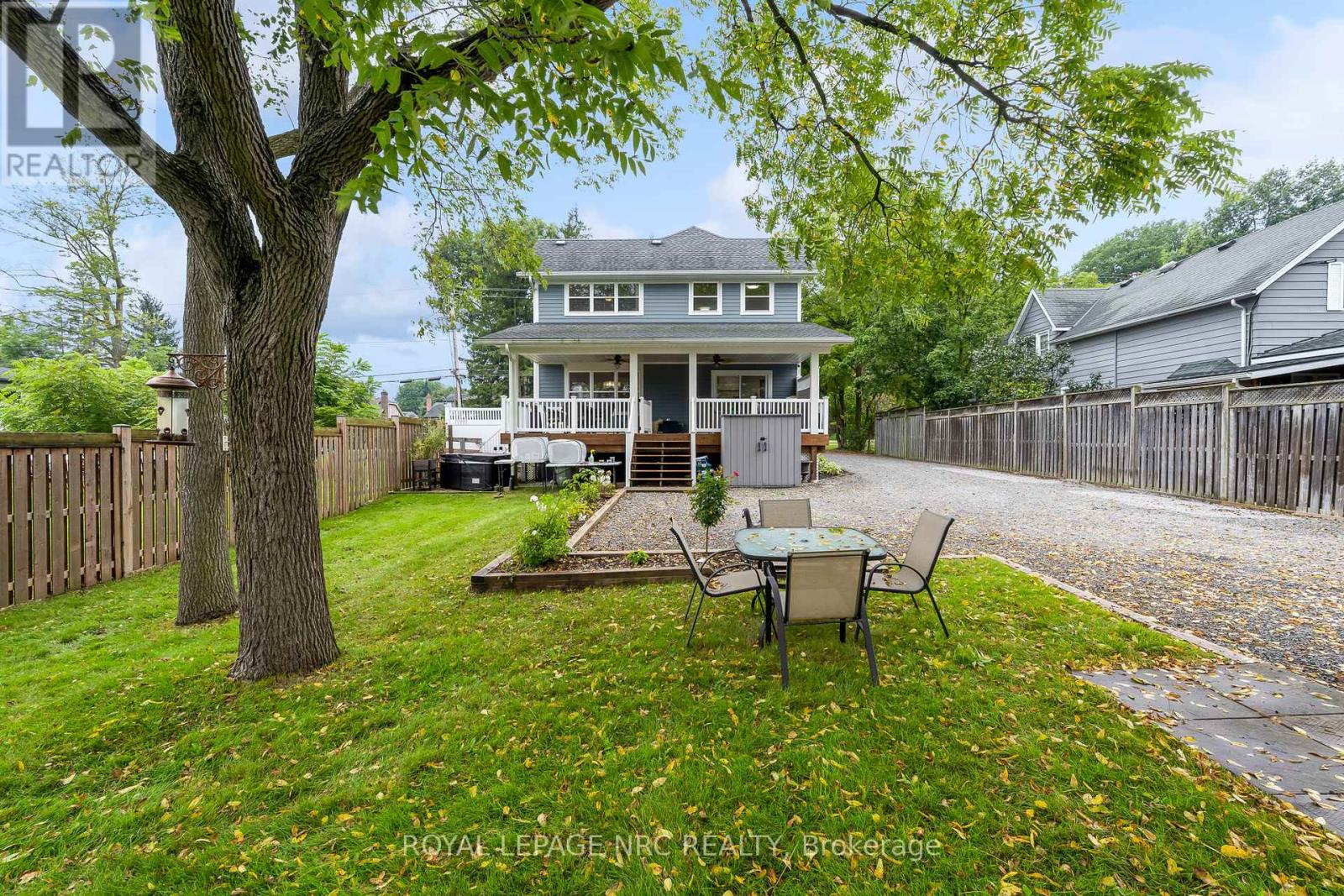 1239 PELHAM STREET - 4