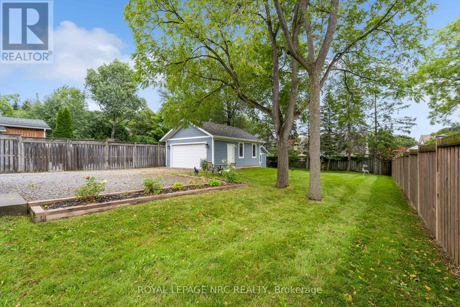 1239 PELHAM STREET - 5