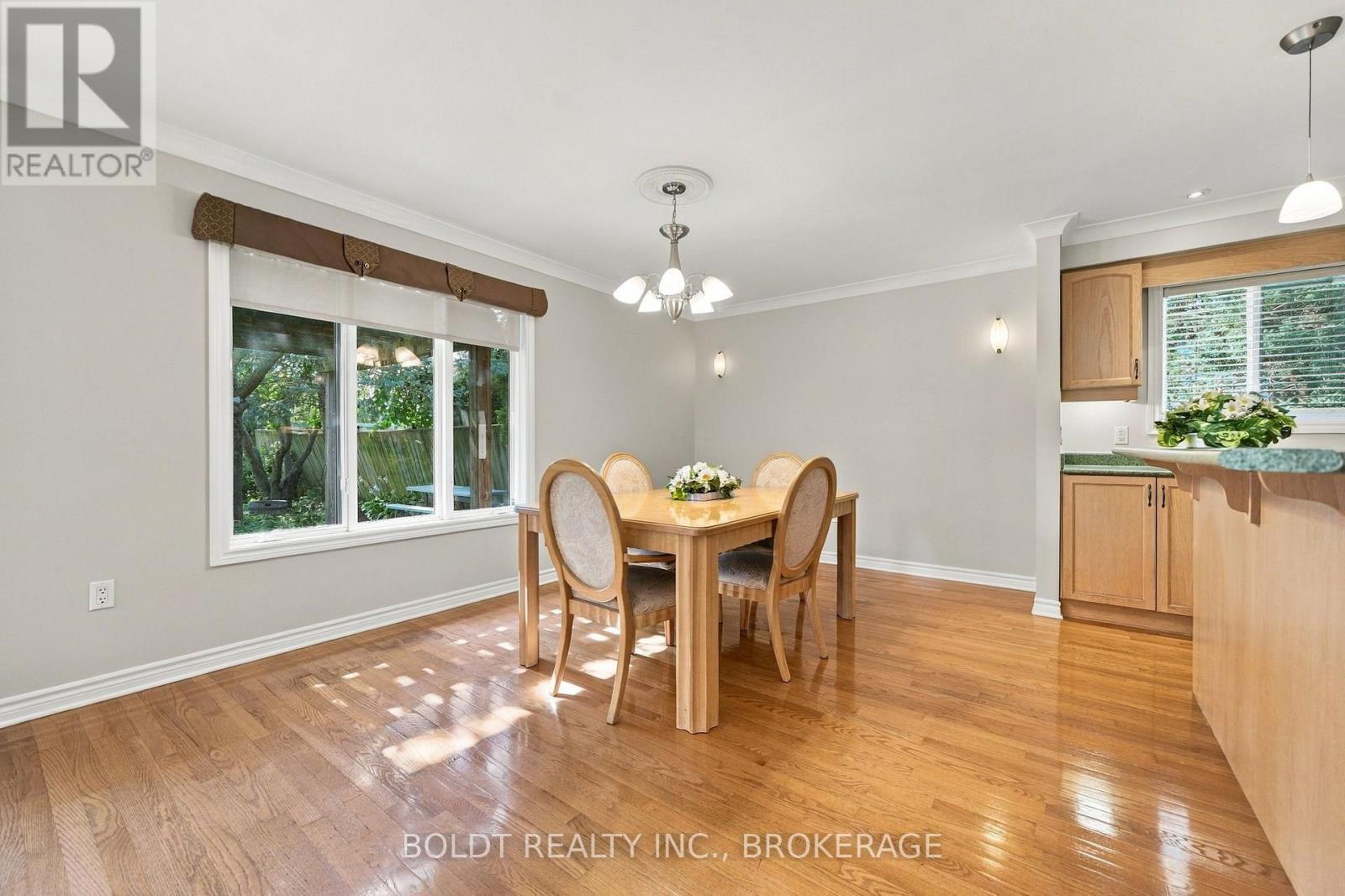 255 SULLIVAN AVENUE - Image 15