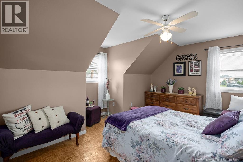 2690 Acadie - 23