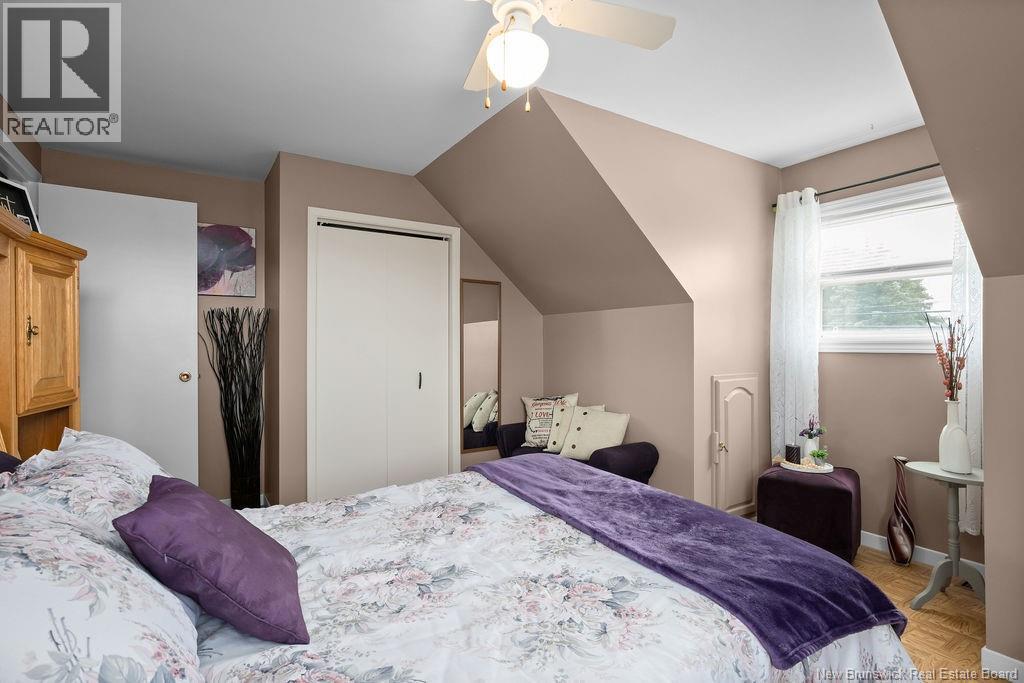 2690 Acadie - Image 24