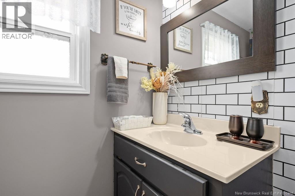 2690 Acadie - 25