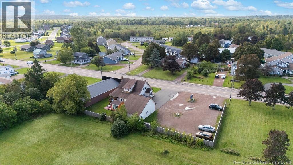 2690 Acadie - 35