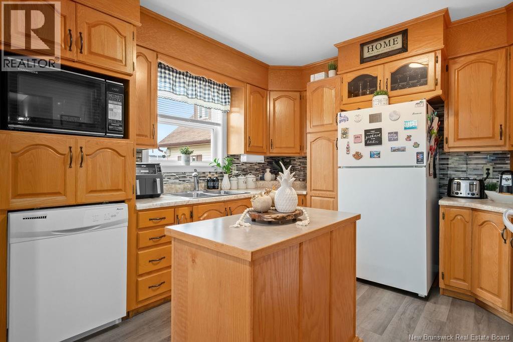 2690 Acadie - 5