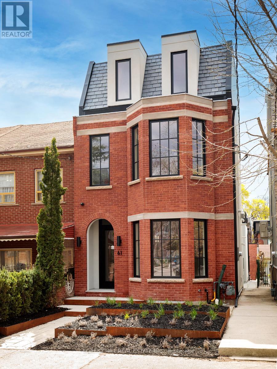 61 FOXLEY STREET - 1