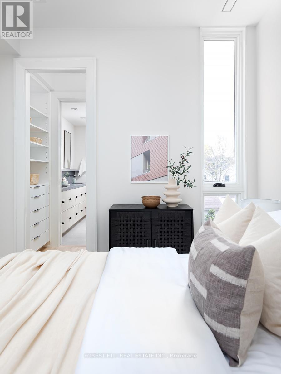61 FOXLEY STREET - 30