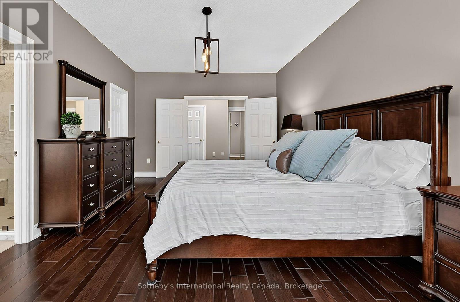 48 THOMAS DRIVE - 21