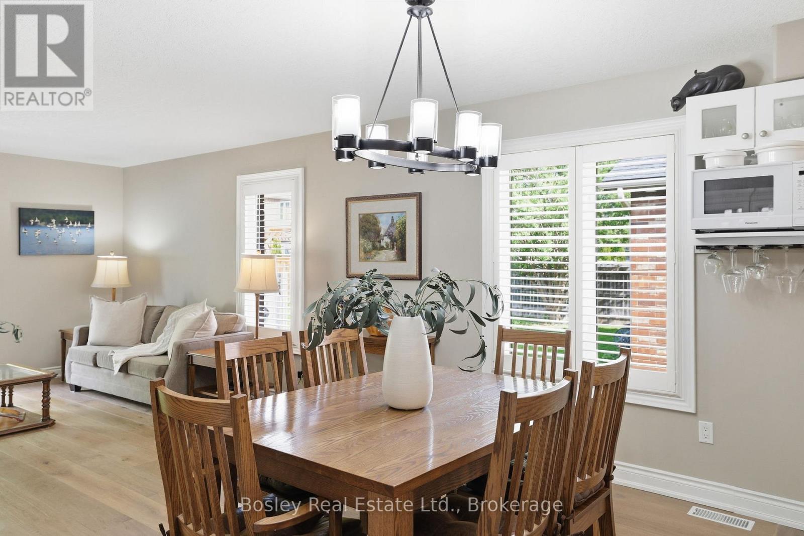 28 CLARK STREET - 10