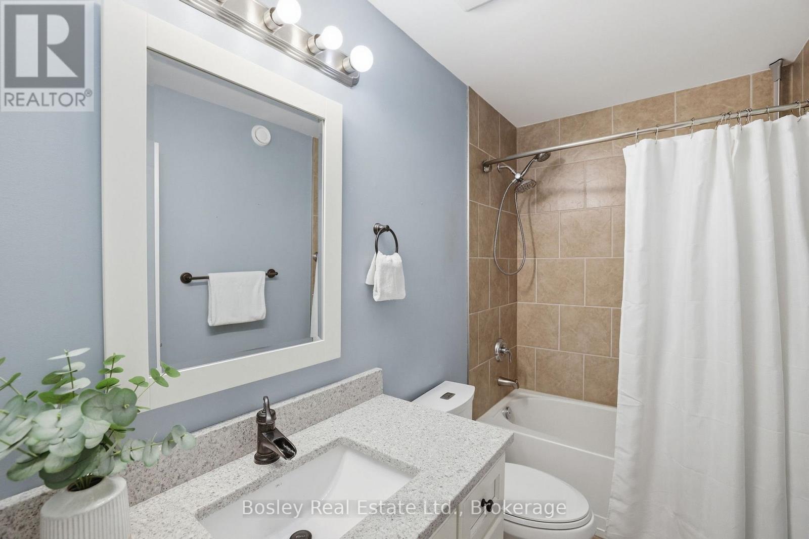 28 CLARK STREET - 23