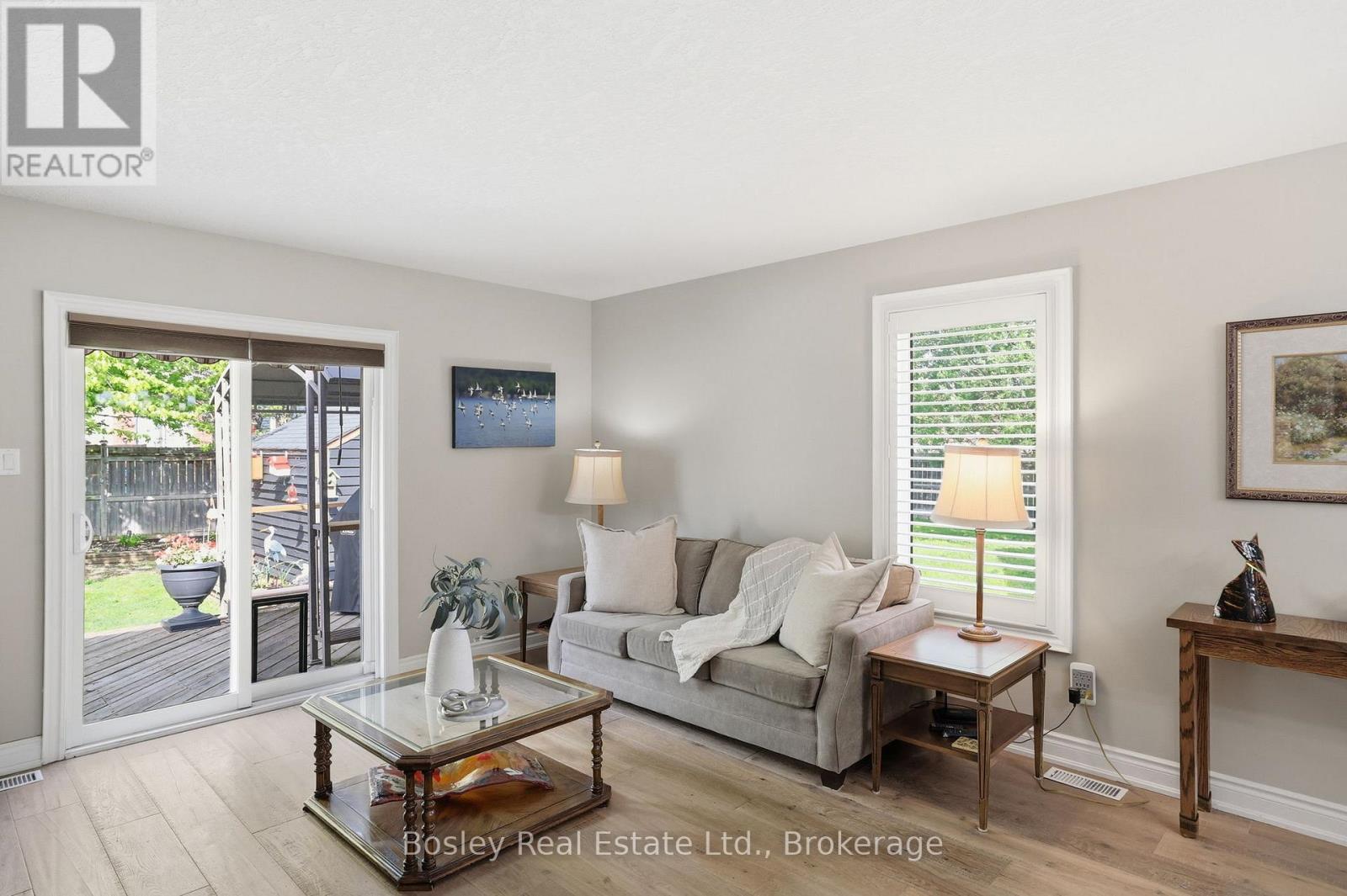 28 CLARK STREET - 9