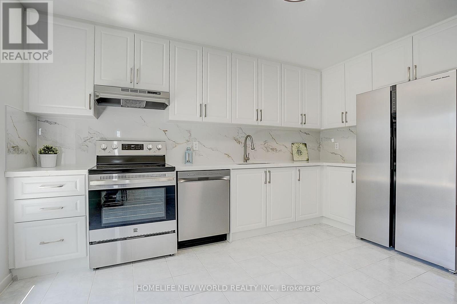#46 40 DUNDALK DRIVE - 7