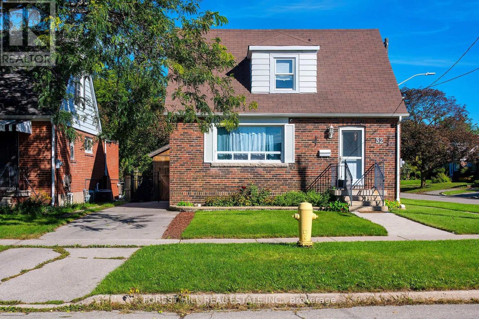 32 STAMFORD SQUARE N - Image 41