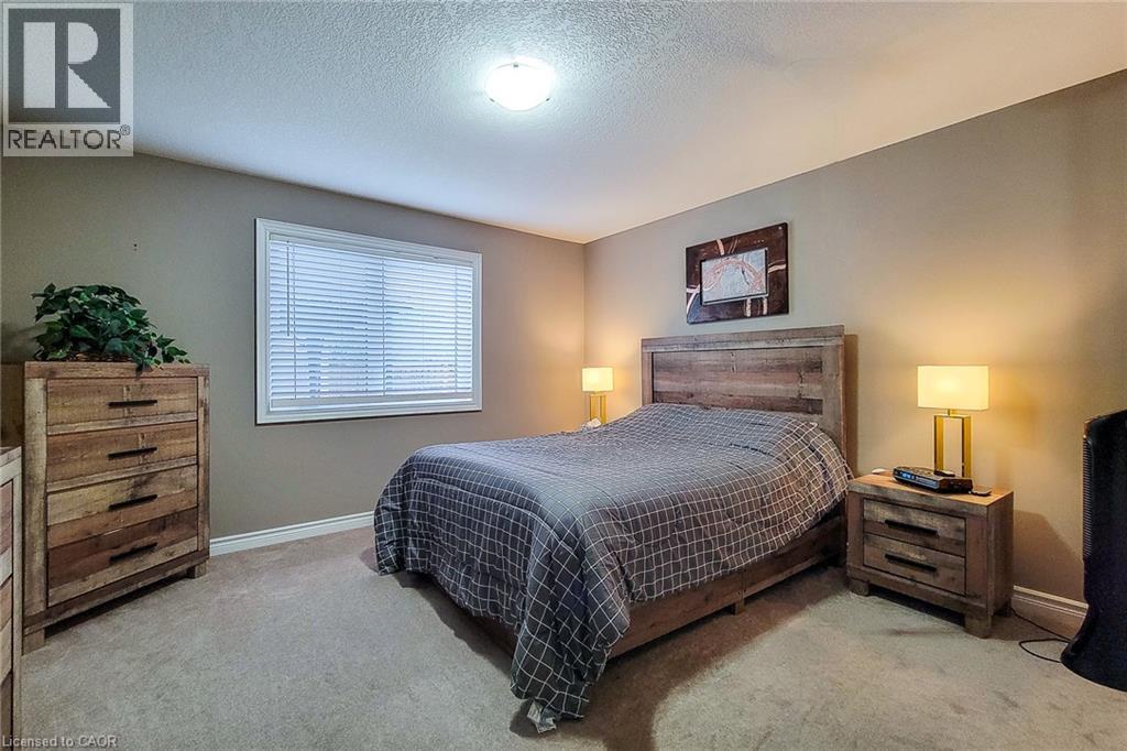 80 WILLOWDALE Crescent - 25