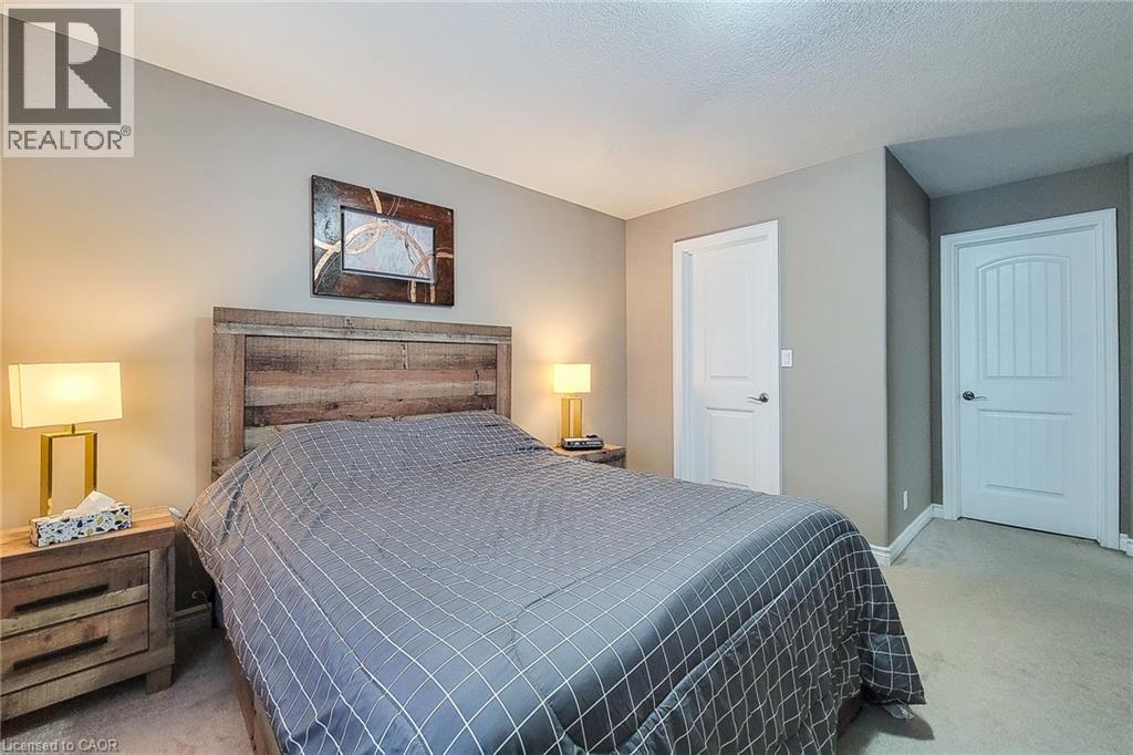 80 WILLOWDALE Crescent - Image 26