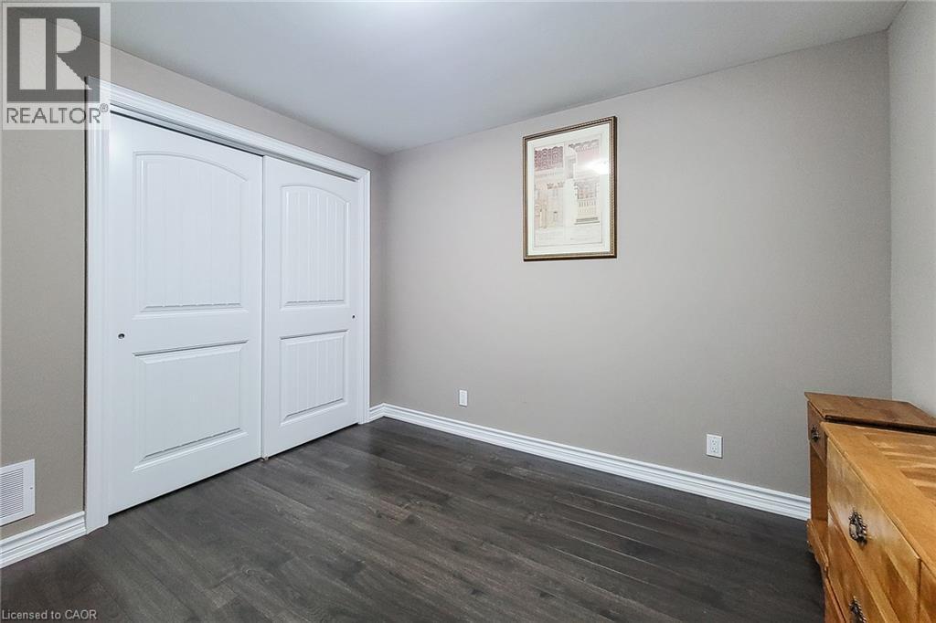 80 WILLOWDALE Crescent - 49