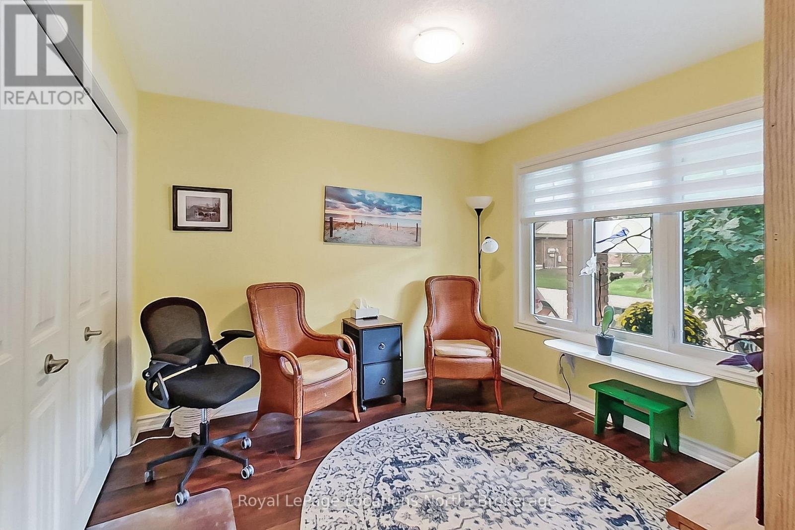 8 RUSSETT DRIVE - 12