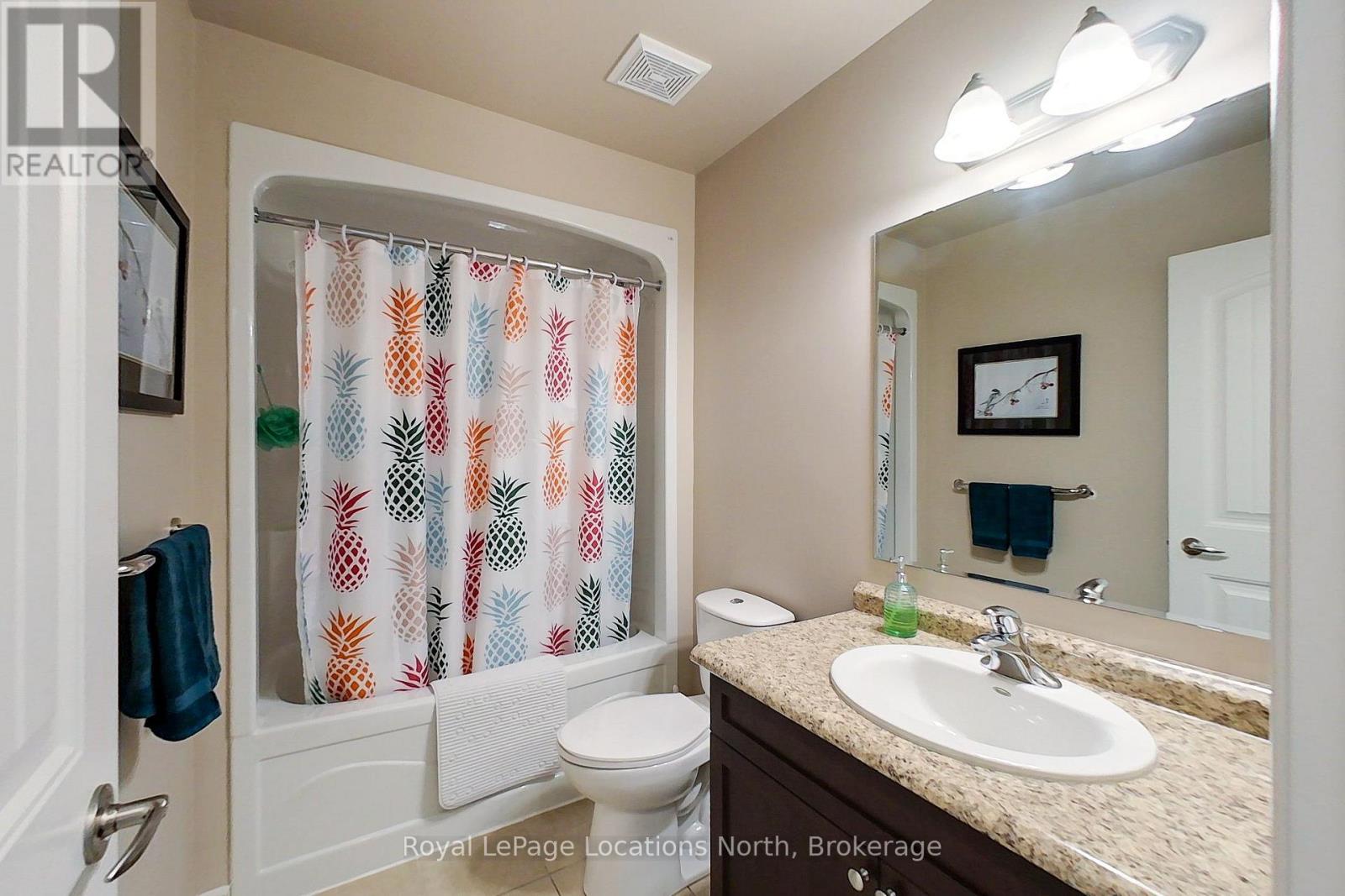8 RUSSETT DRIVE - 14