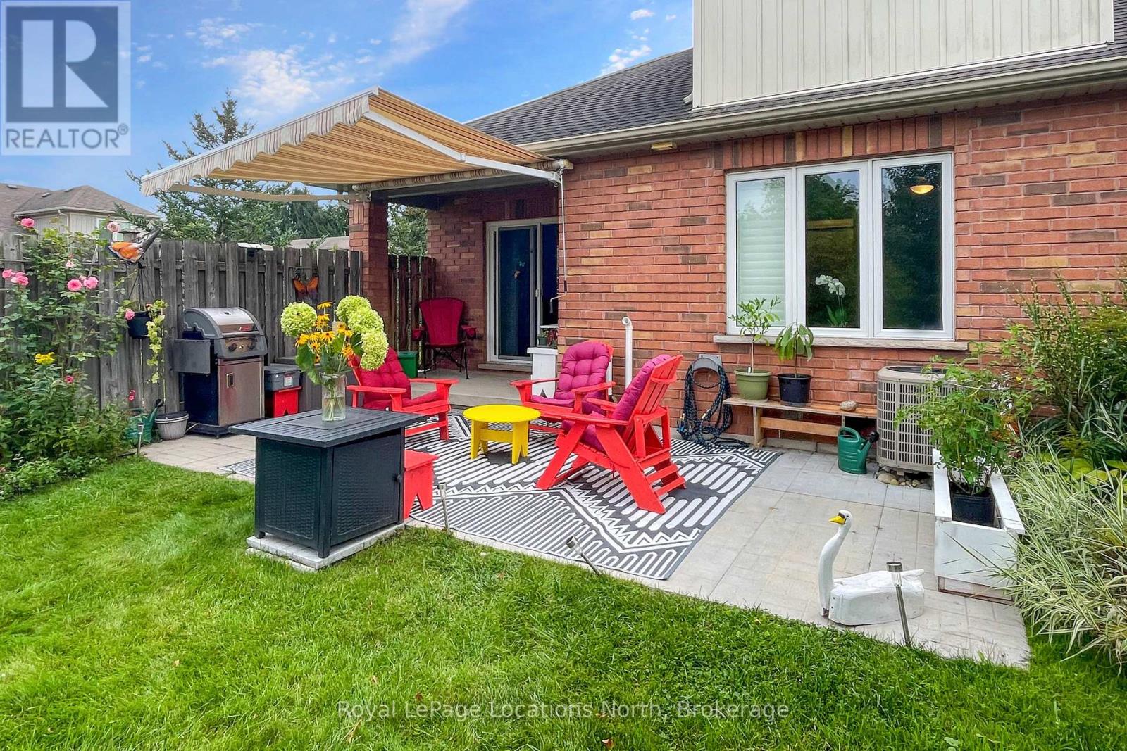 8 RUSSETT DRIVE - 26