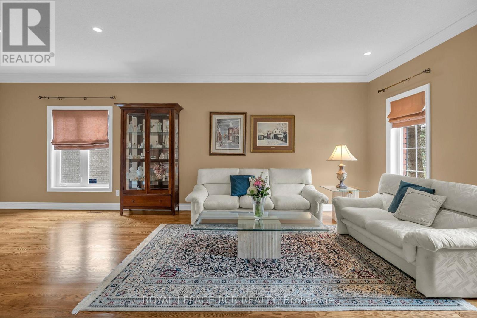 70 ENGLISH DAISY COURT - 10