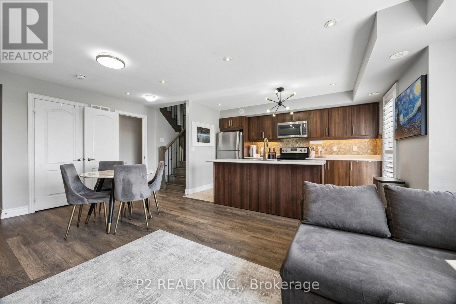#608 50 DUNSHEATH WAY - 8