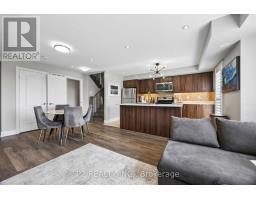 608 - 50 Dunsheath Way, Markham, ON L6B1N3 Photo 8