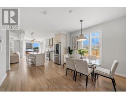 Kitchen - 20 Viola Street, East Gwillimbury, ON L9N0T6 Photo 6