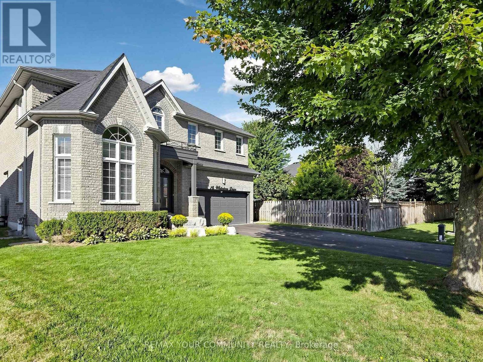 16 WHITESTONE DRIVE - 2