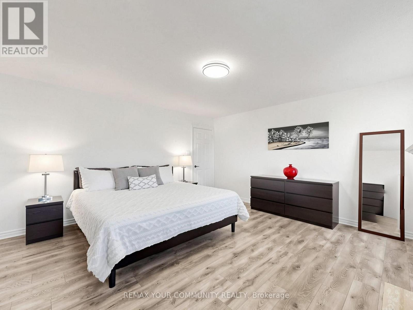 16 WHITESTONE DRIVE - Image 21