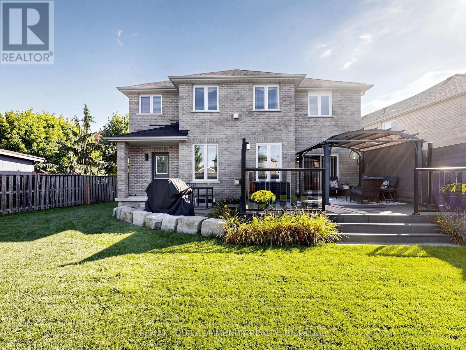 16 WHITESTONE DRIVE - Image 39