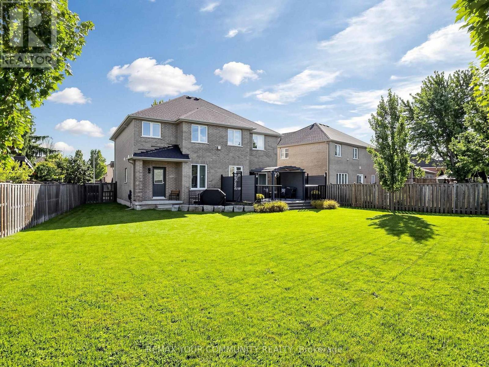 16 WHITESTONE DRIVE - Image 37