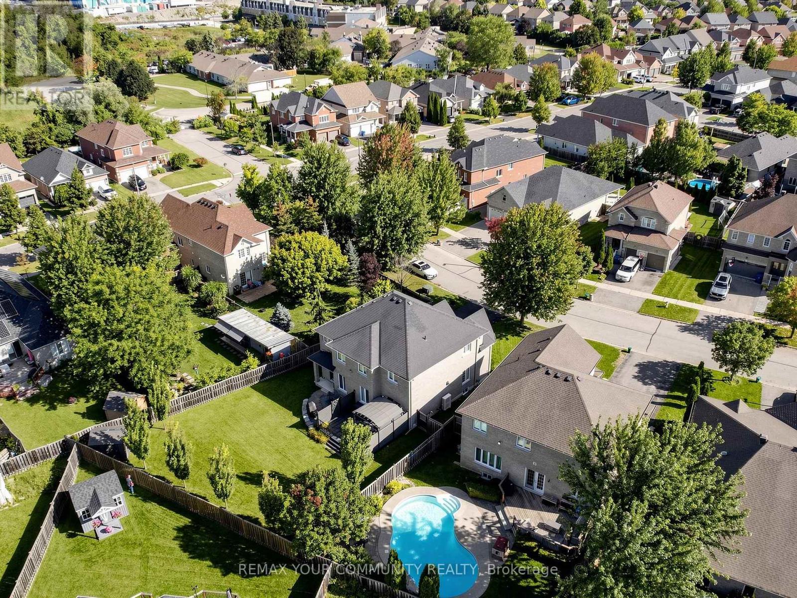 16 WHITESTONE DRIVE - Image 46