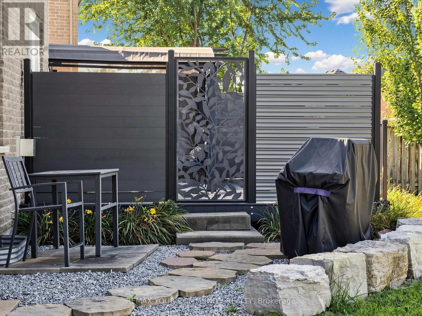 16 WHITESTONE DRIVE - Image 41