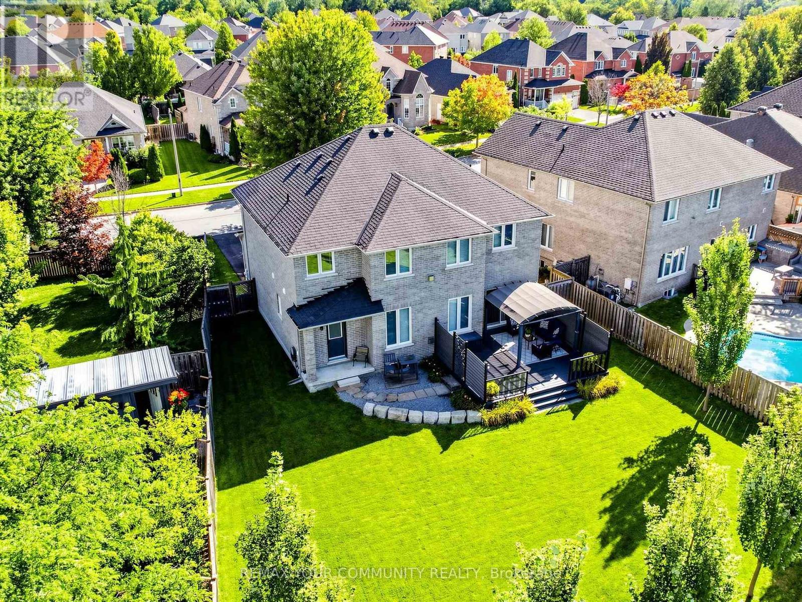 16 WHITESTONE DRIVE - Image 45