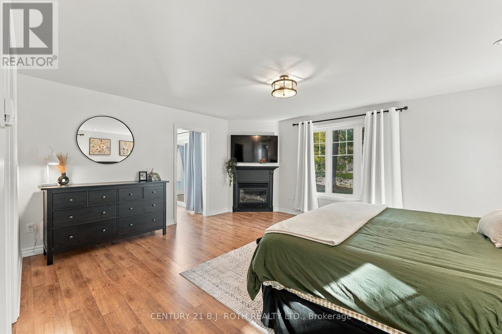 11 ROSEMARY ROAD - Image 21