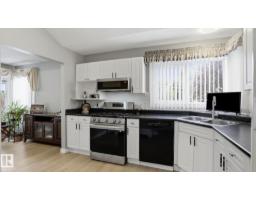#10 11249 12 Av Nw, Edmonton, AB T6J6V6 Photo 12