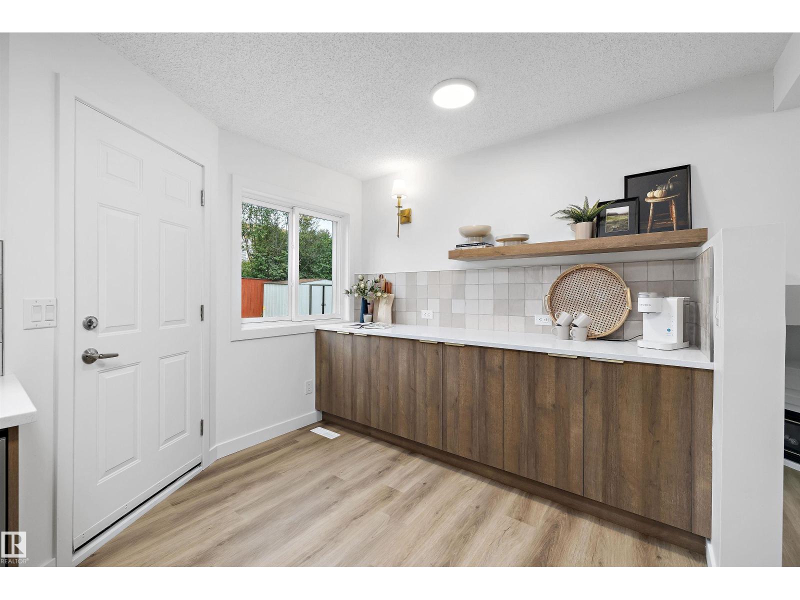 12 DANBRIDGE PL - 13