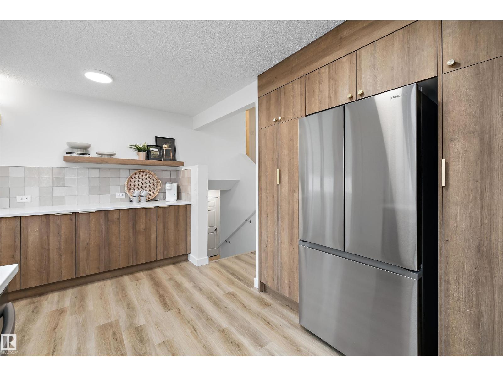 12 DANBRIDGE PL - 18