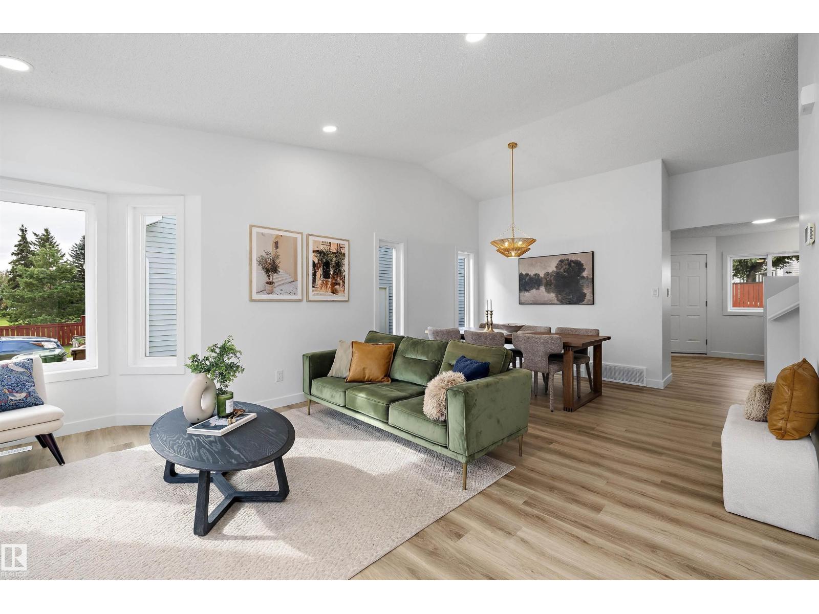 12 DANBRIDGE PL - 3