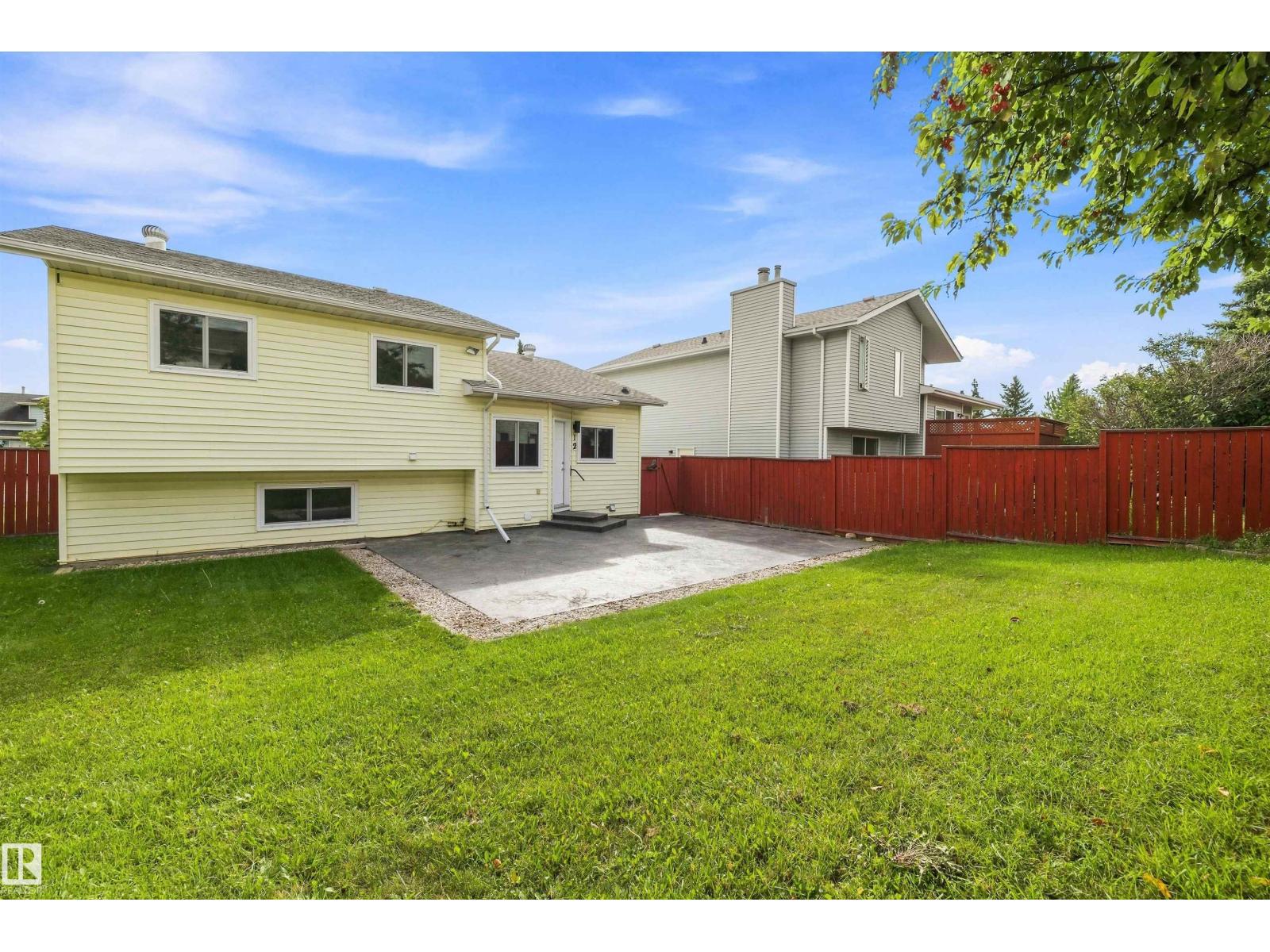 12 DANBRIDGE PL - 44