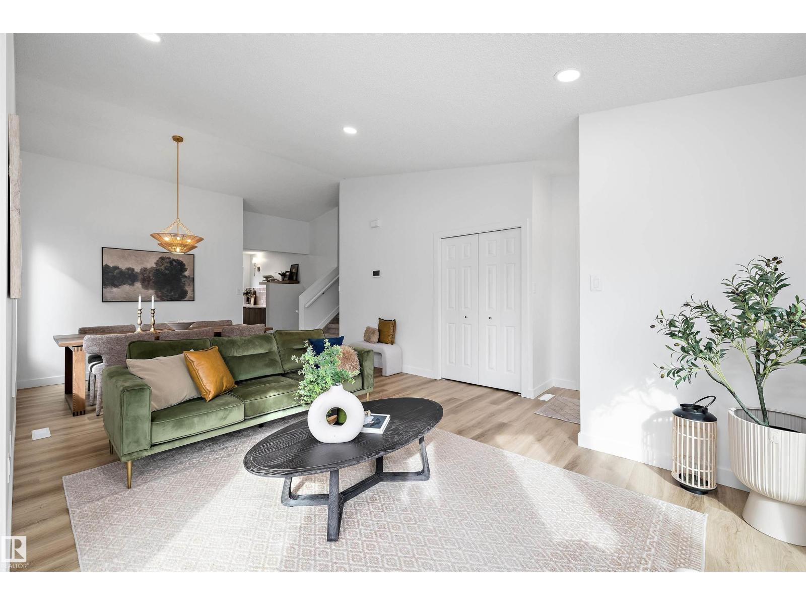 12 DANBRIDGE PL - 8
