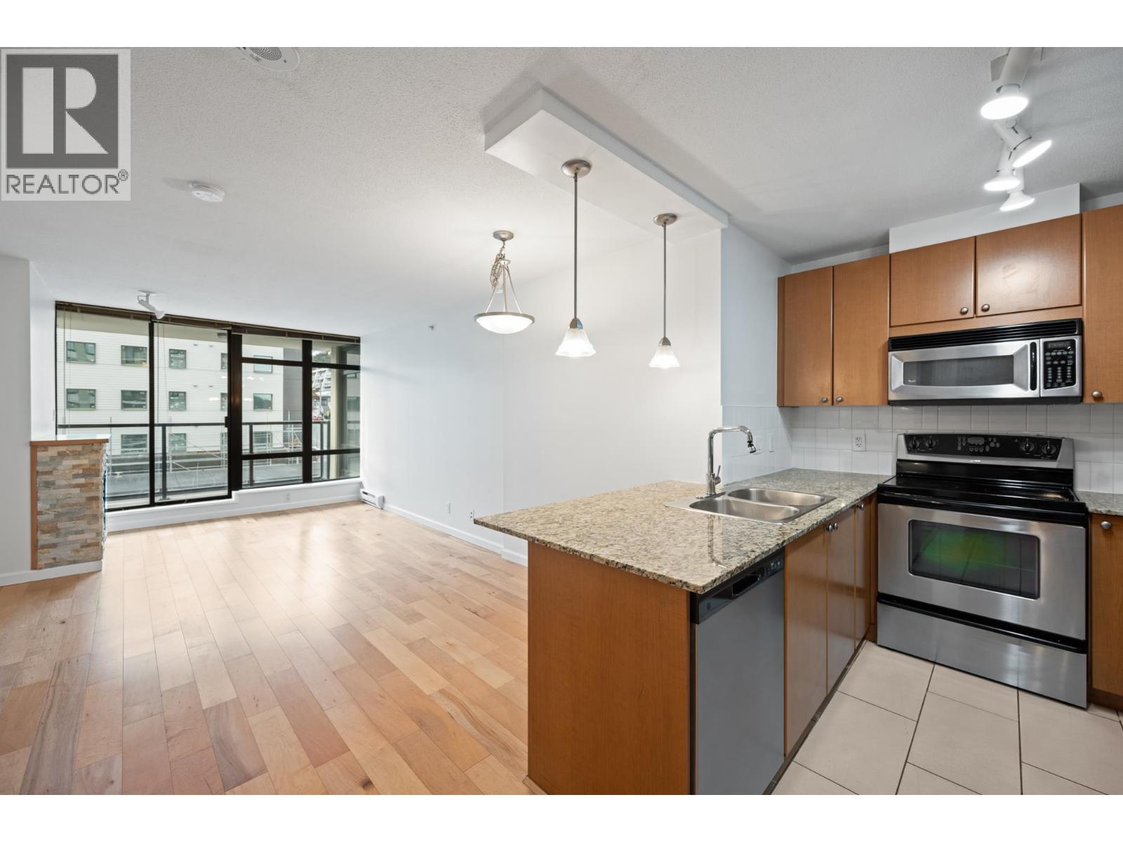 508 610 VICTORIA STREET, New Westminster — photo 5