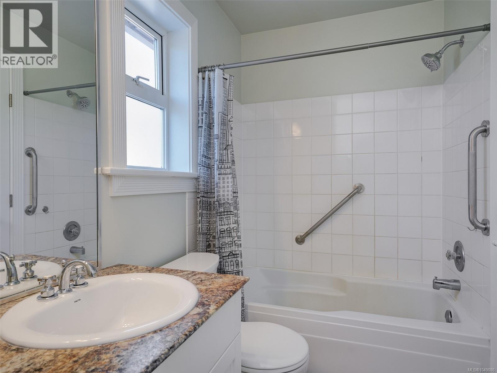 1110 Reno St - Image 20